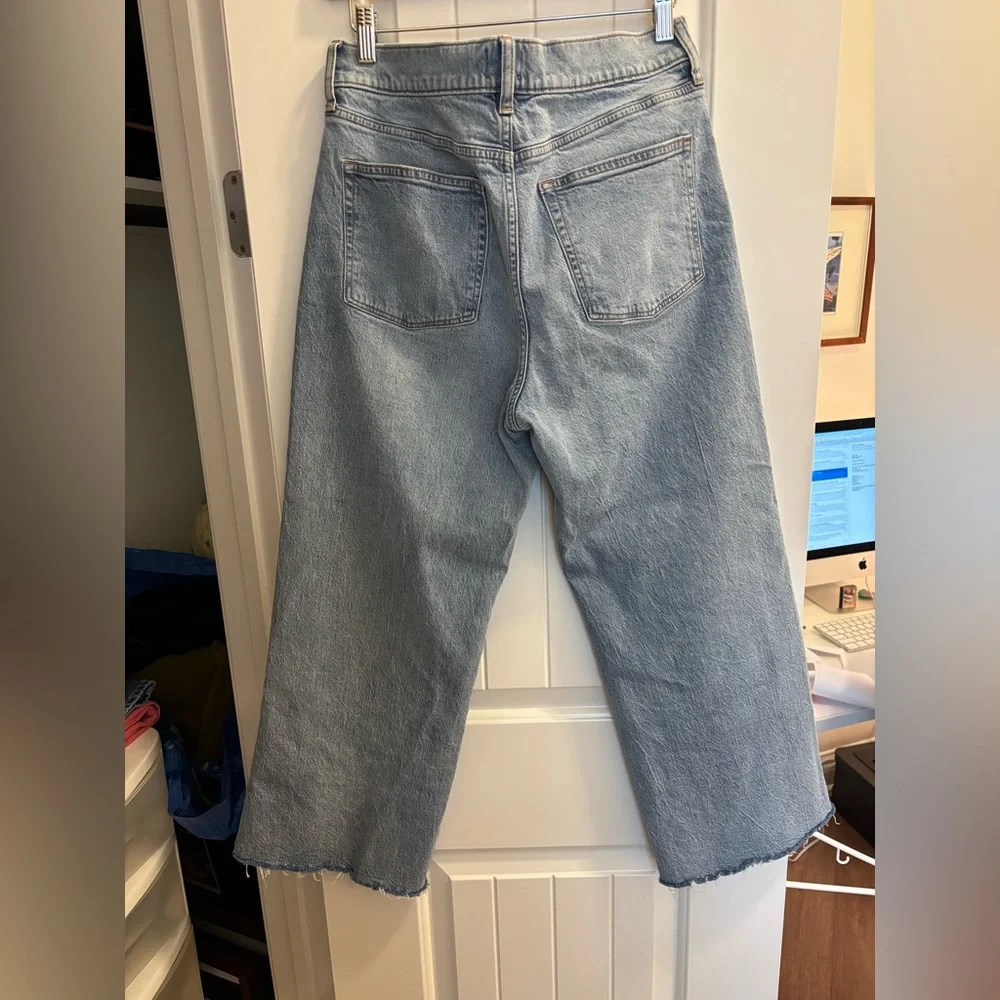 JCrew Factory Wide Leg Cropped Jeans in All-Day Stretch, Raw Hem, Size 29 (8) - Picture 7 of 7